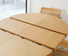 Load image into Gallery viewer, Oliver Round Extension Dining Table