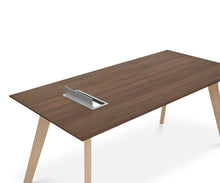 Load image into Gallery viewer, Thorsten 63" Desk