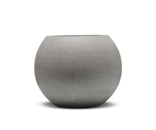 Load image into Gallery viewer, Tulpan Round Planters
