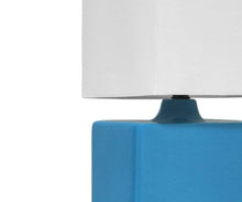 Load image into Gallery viewer, Vicki Table Lamp
