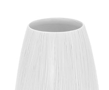 Load image into Gallery viewer, Lilja Ceramic Vase
